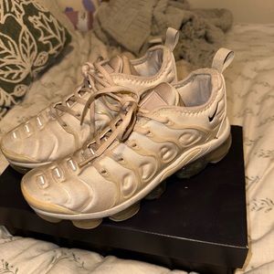 Taupe Nike Vapor Max Plus